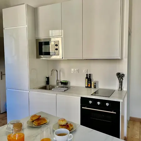 Moderne Climatise Centre-ville Avignon